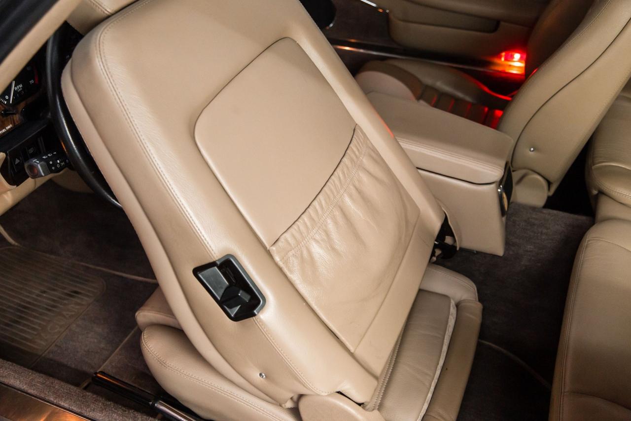 1993 Jaguar XJS 4.0 6 cyl Coupe