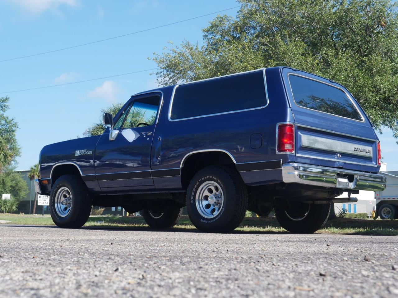 1988 Dodge Ramcharger 4x4