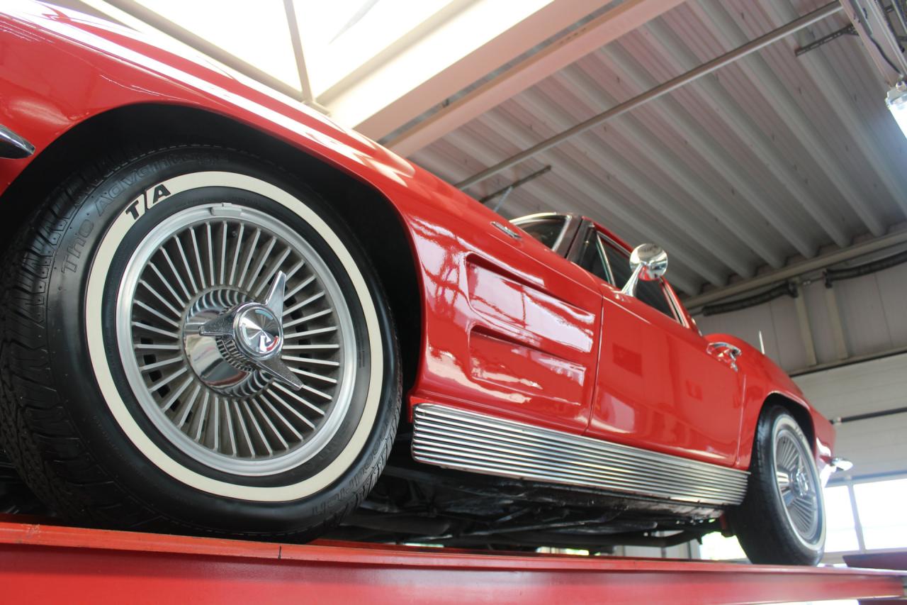 1963 Chevrolet Corvette C2 Sting Ray Split Window &ldquo;One year only&rdquo;