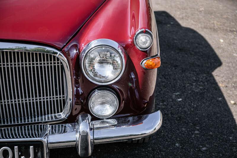 1970 Rover P5B