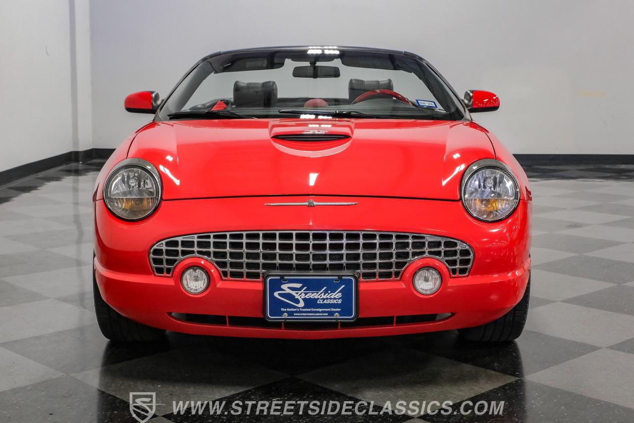 2004 Ford Thunderbird Deluxe