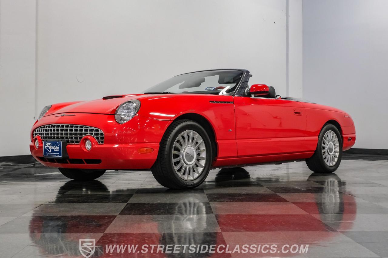 2004 Ford Thunderbird Deluxe