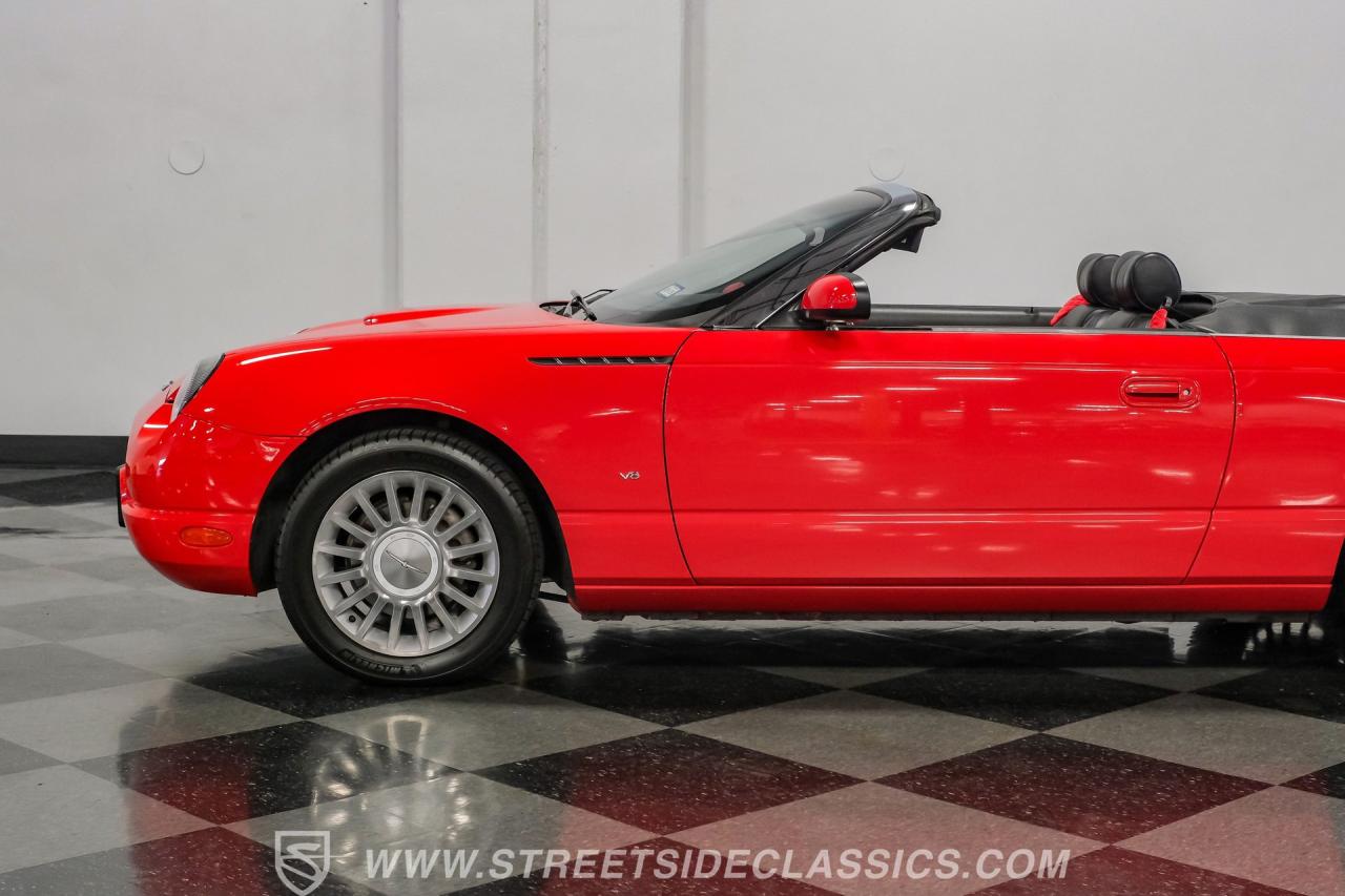 2004 Ford Thunderbird Deluxe