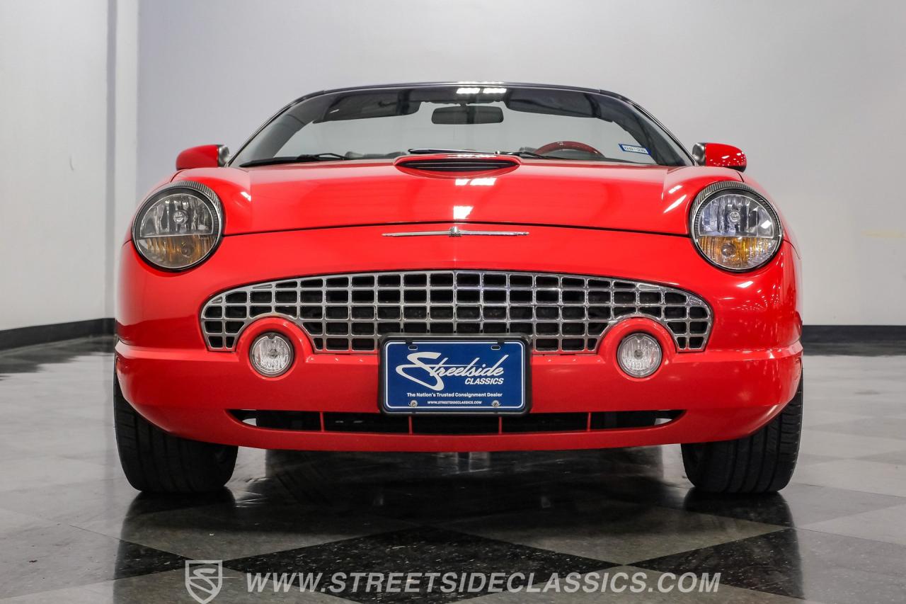 2004 Ford Thunderbird Deluxe