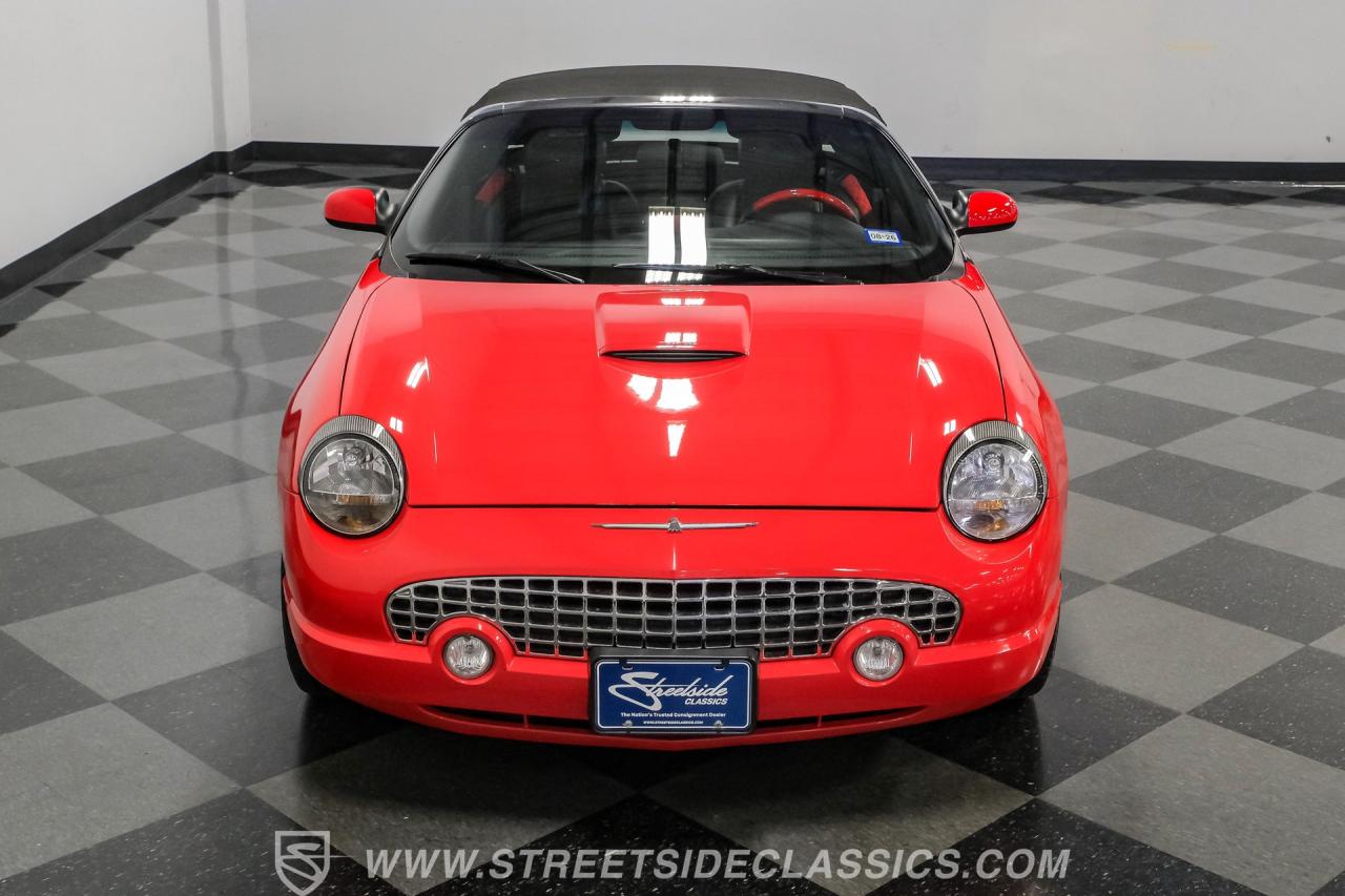 2004 Ford Thunderbird Deluxe