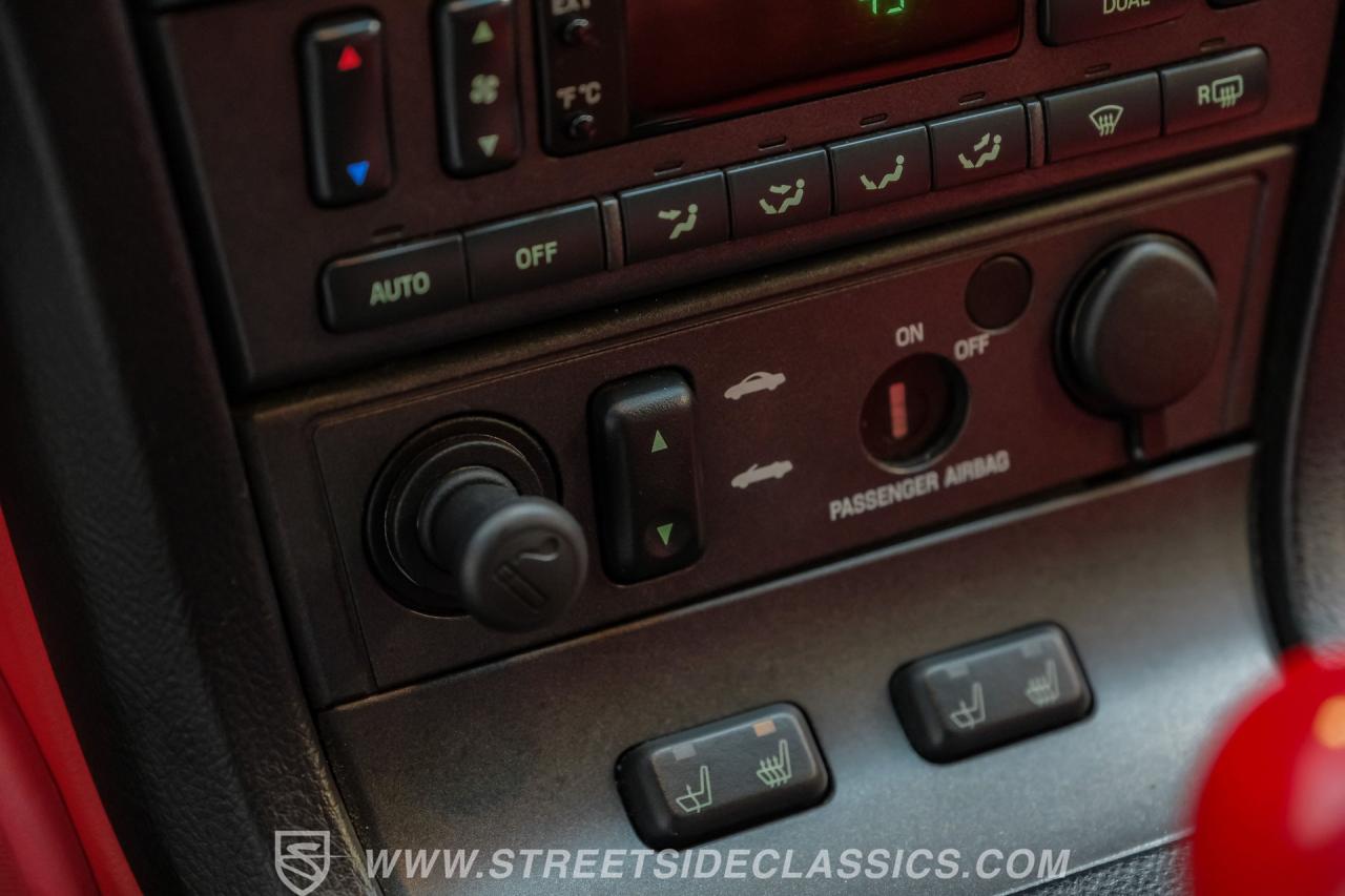 2004 Ford Thunderbird Deluxe