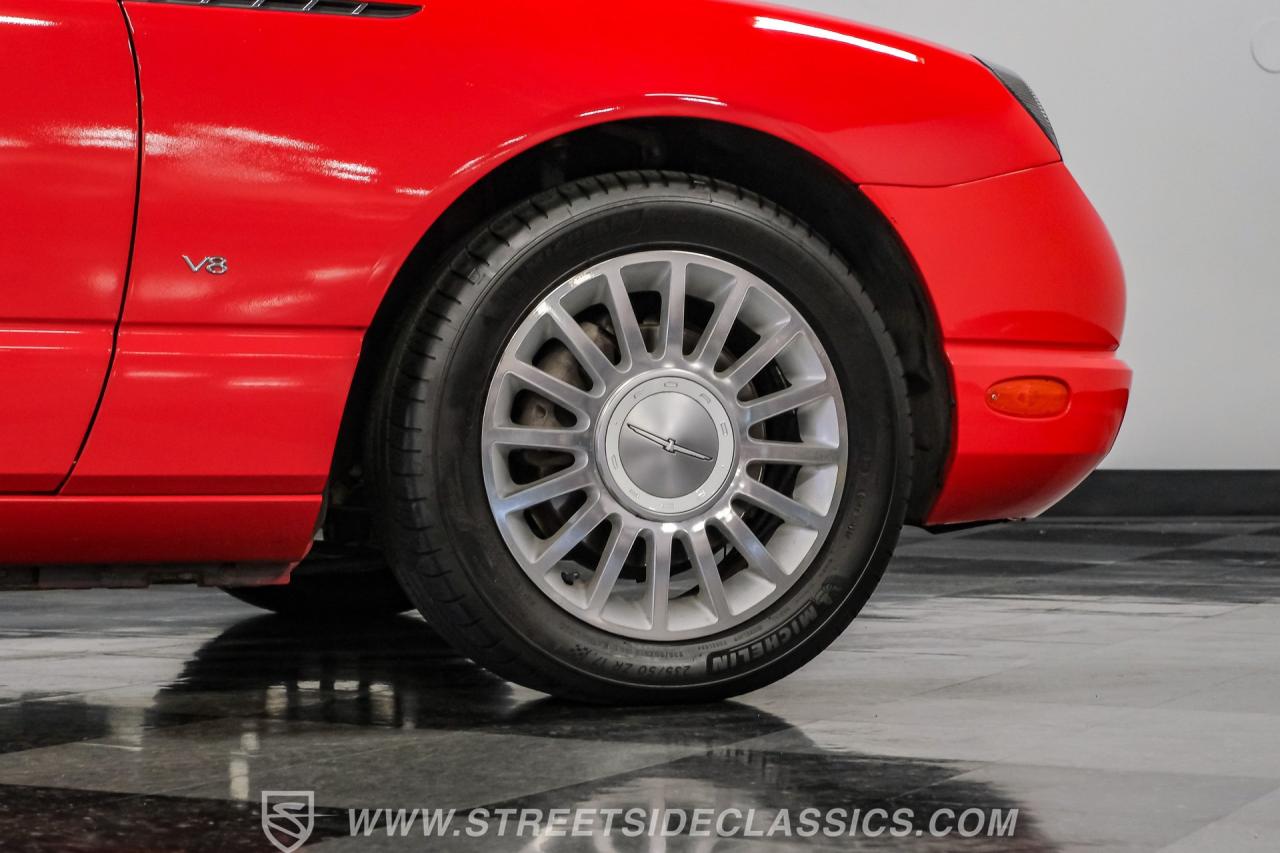 2004 Ford Thunderbird Deluxe