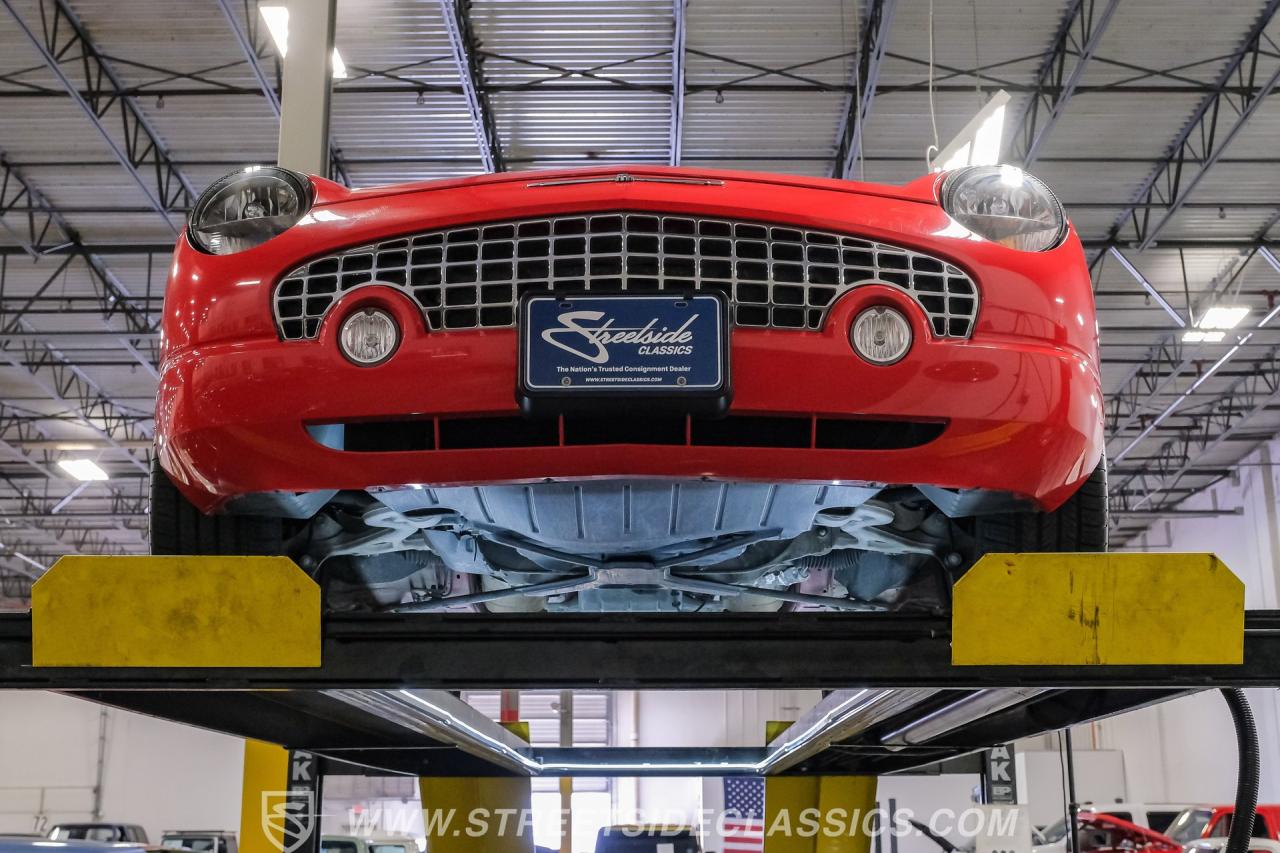 2004 Ford Thunderbird Deluxe