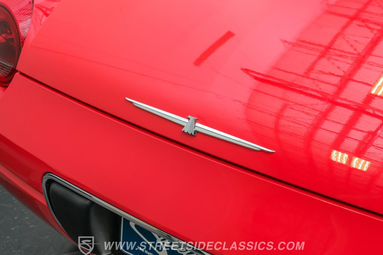 2004 Ford Thunderbird Deluxe