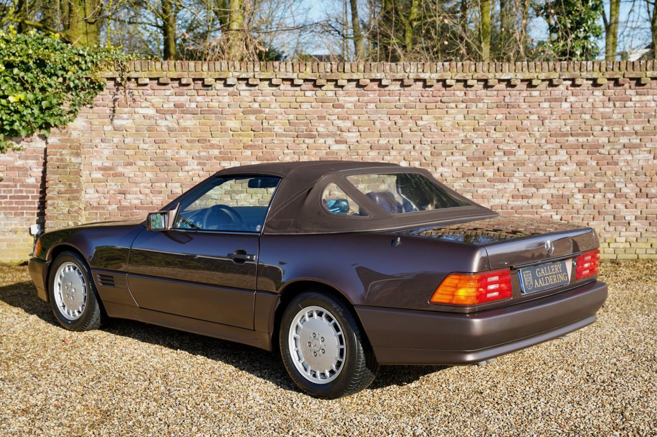1993 Mercedes - Benz 300 SL &ldquo;Brown over brown&rdquo; 300 SL &ldquo;Brown over brown&rdquo;