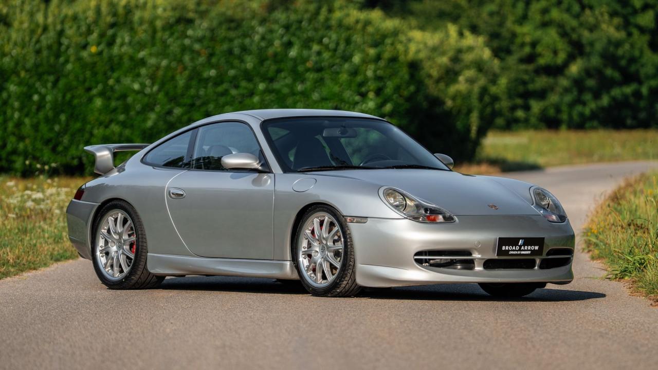 2000 Porsche 911 GT3