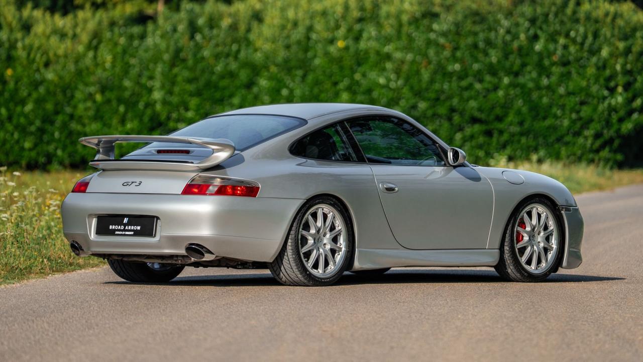 2000 Porsche 911 GT3