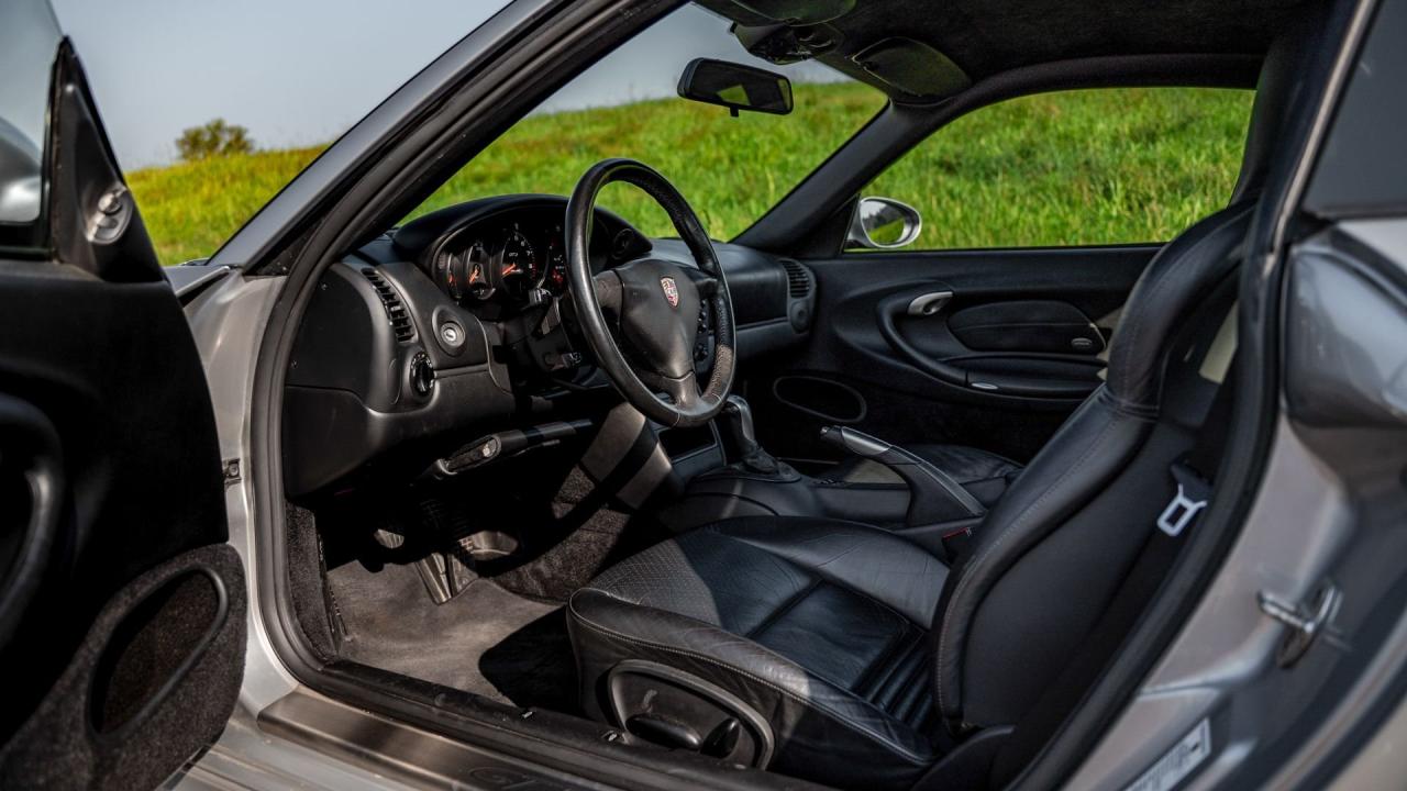 2000 Porsche 911 GT3