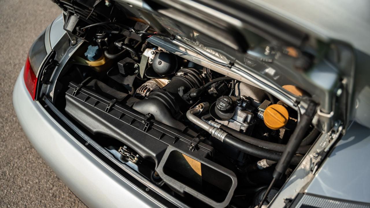 2000 Porsche 911 GT3