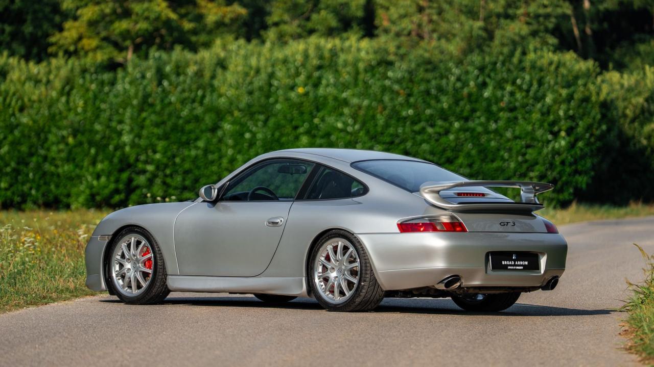 2000 Porsche 911 GT3