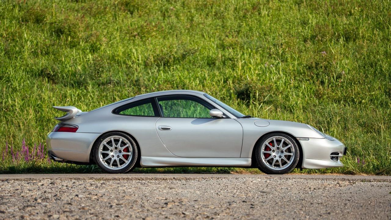 2000 Porsche 911 GT3