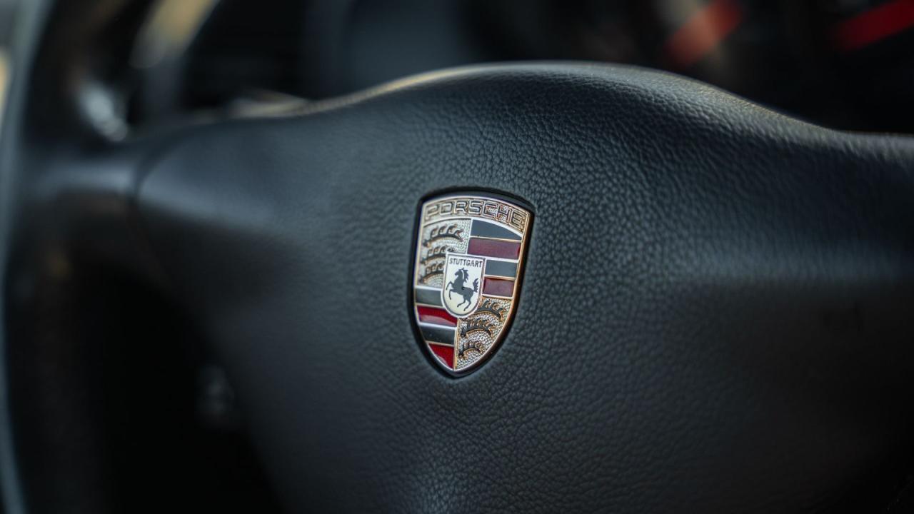 2000 Porsche 911 GT3