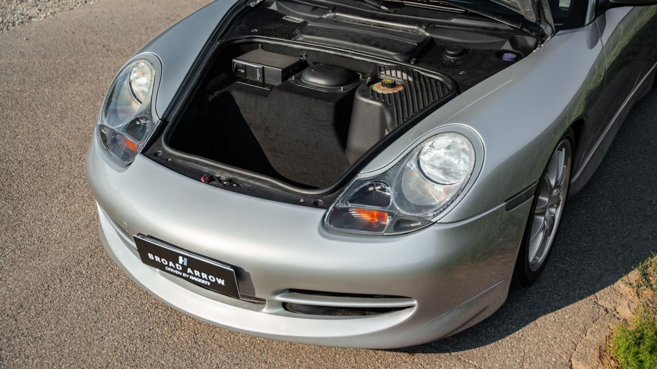 2000 Porsche 911 GT3