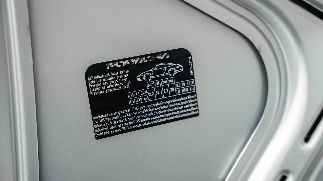 2000 Porsche 911 GT3
