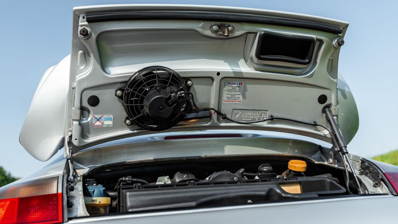 2000 Porsche 911 GT3