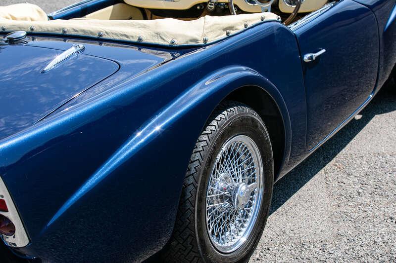 1964 Daimler SP250