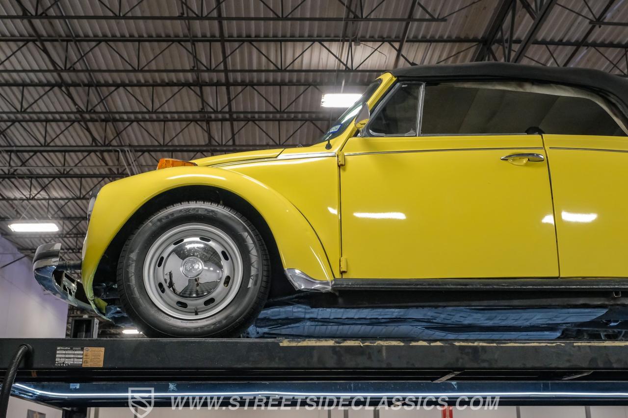 1974 Volkswagen Super Beetle Convertible