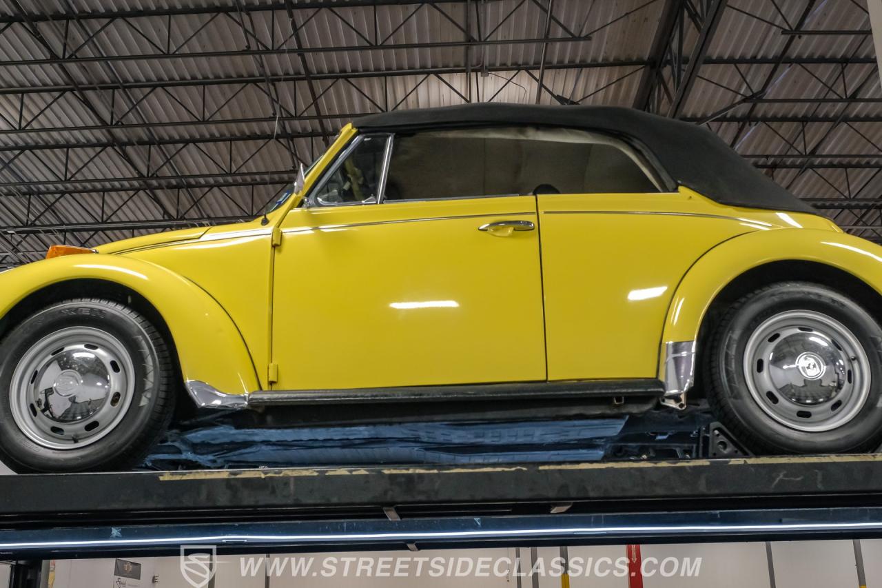 1974 Volkswagen Super Beetle Convertible