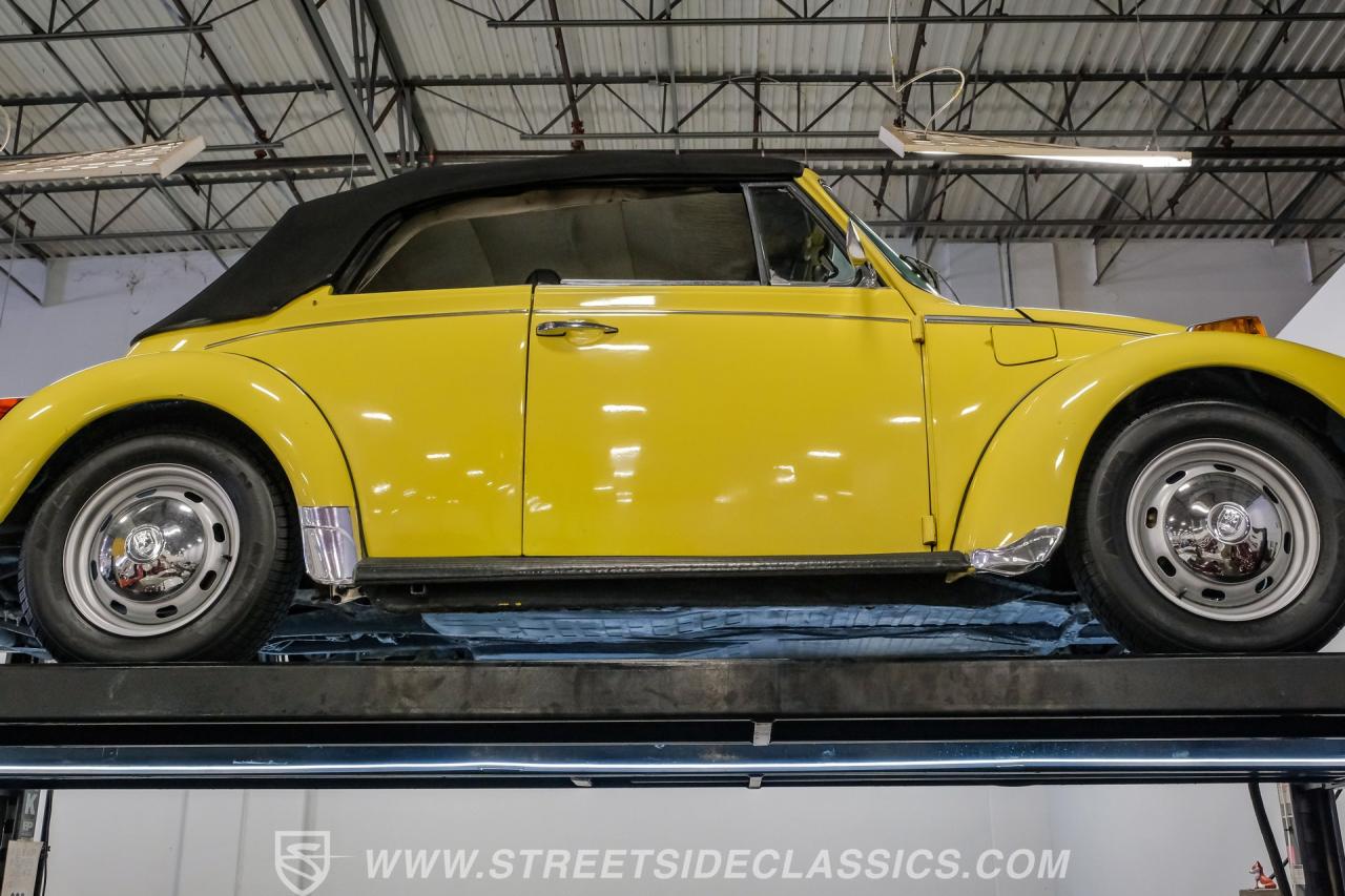 1974 Volkswagen Super Beetle Convertible