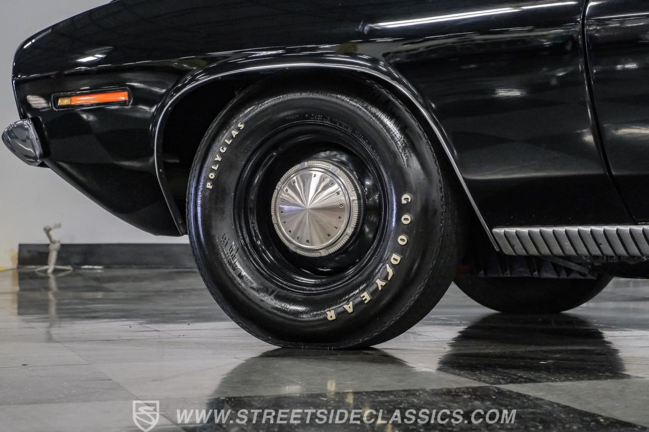 1970 Plymouth Cuda 440 6-Pack
