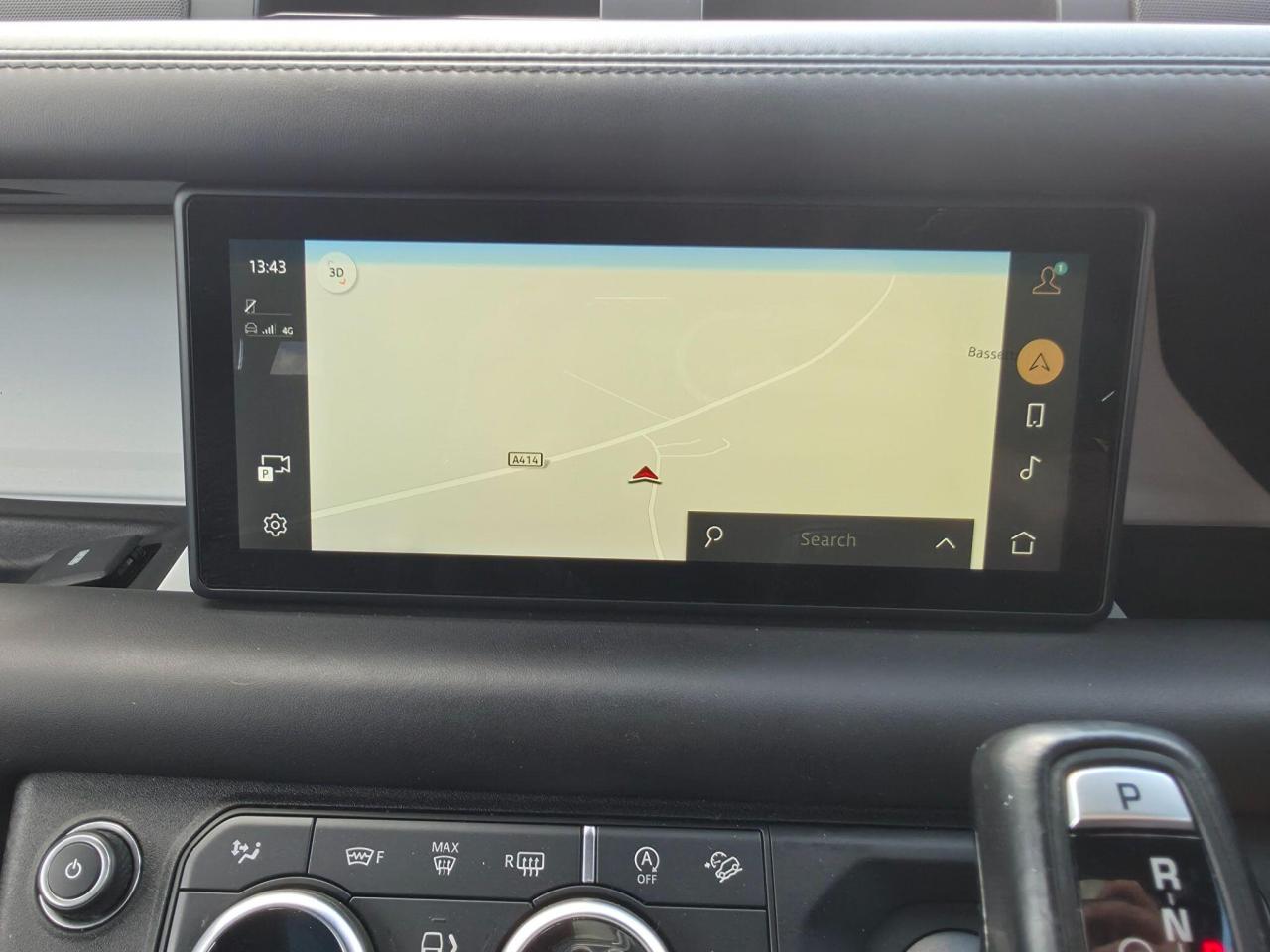 2021 Land Rover 2.0 P300 X-Dynamic SE SUV 3dr Petrol Auto 4WD Euro 6 (s/s) (300 ps)