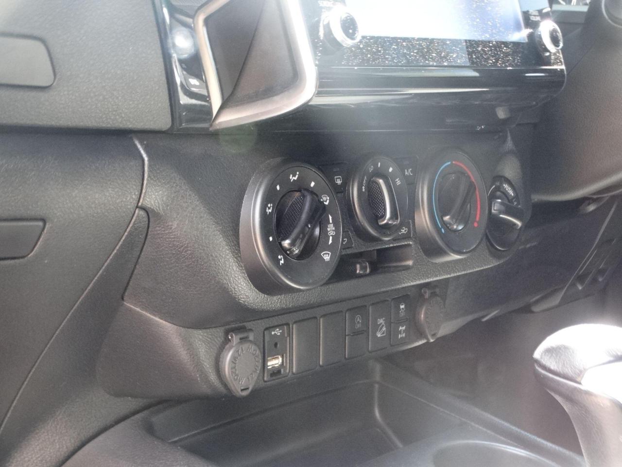 2021 Toyota 2.4 D-4D Icon Auto 4WD Euro 6 (s/s) 4dr