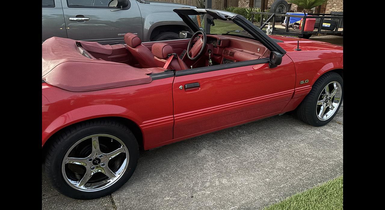1992 Ford MUSTANG LX