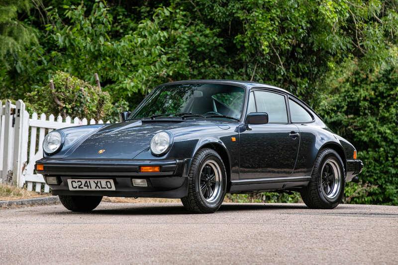 1986 Porsche 911 Carrera 
