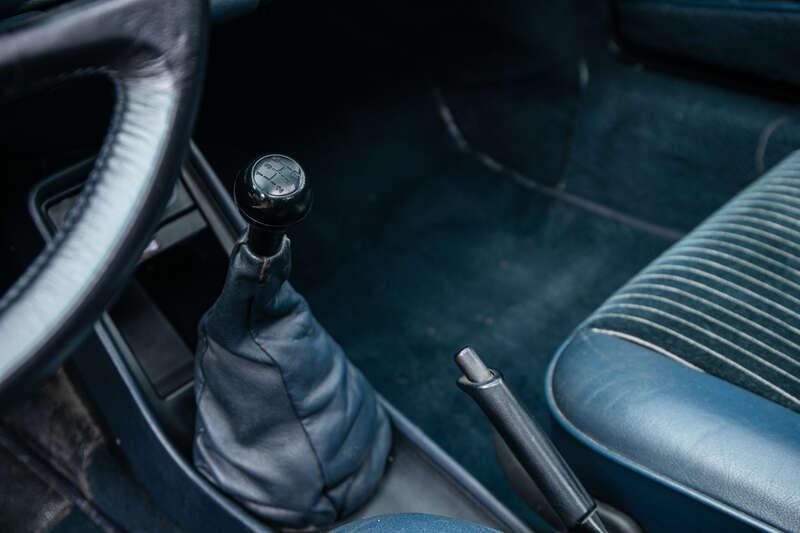 1986 Porsche 911 Carrera 