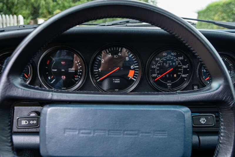 1986 Porsche 911 Carrera 