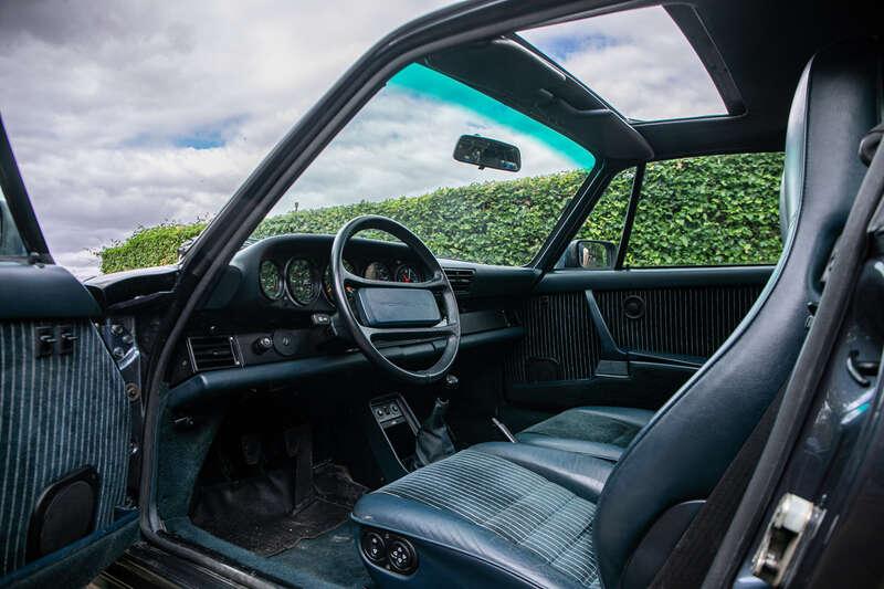 1986 Porsche 911 Carrera 