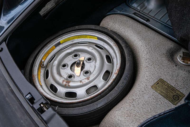 1986 Porsche 911 Carrera 