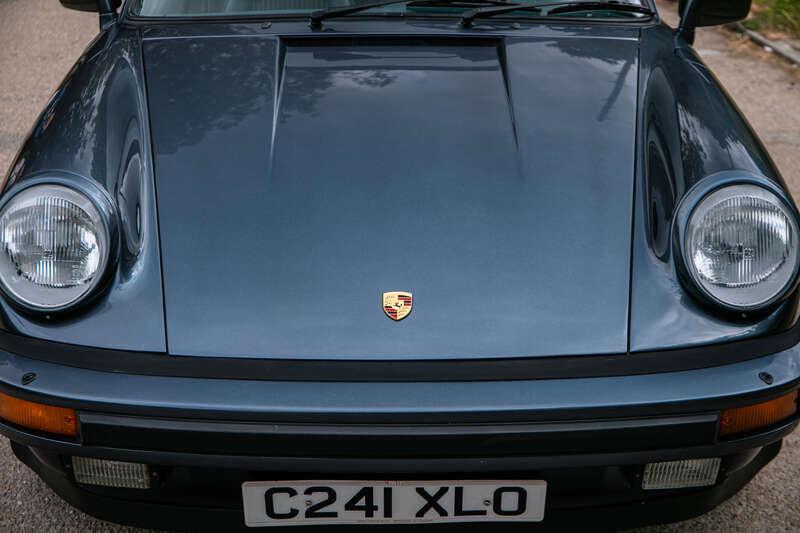 1986 Porsche 911 Carrera 