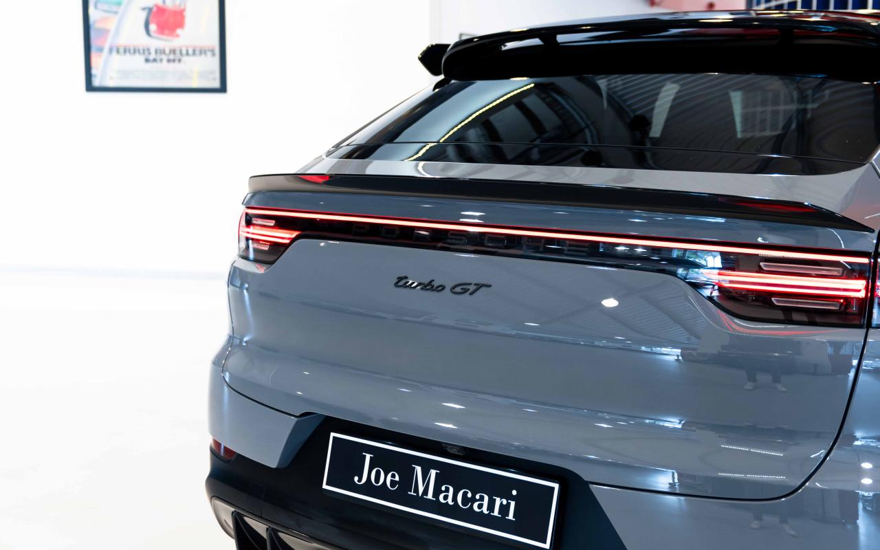 2022 Porsche Cayenne