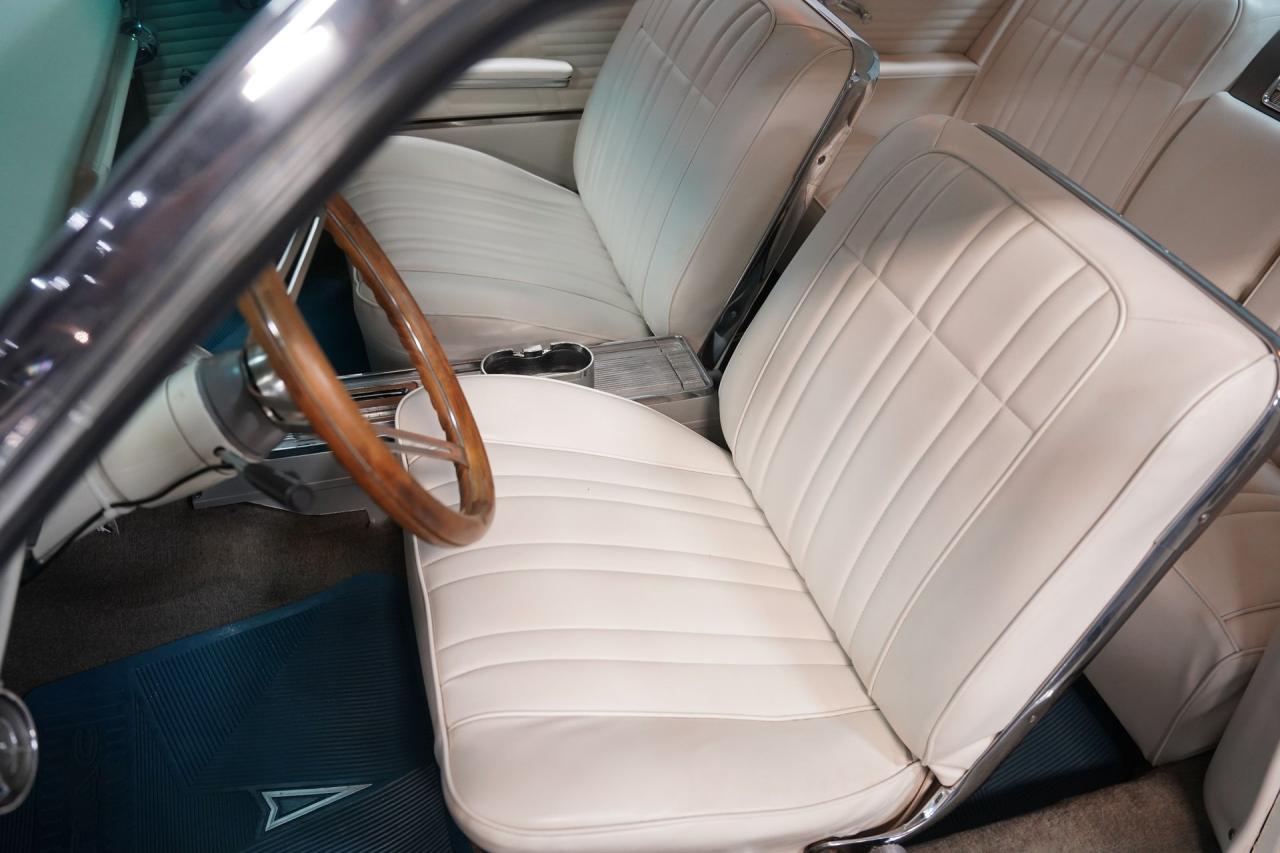 1964 Pontiac Bonneville