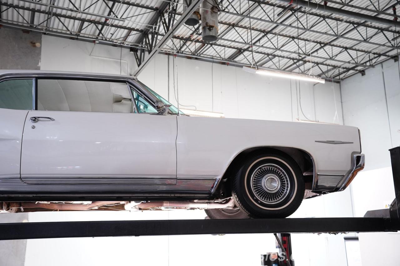 1964 Pontiac Bonneville