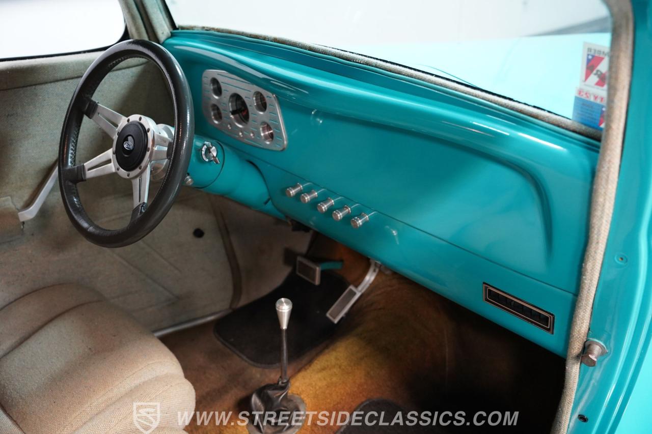 1933 Ford 3-Window Coupe