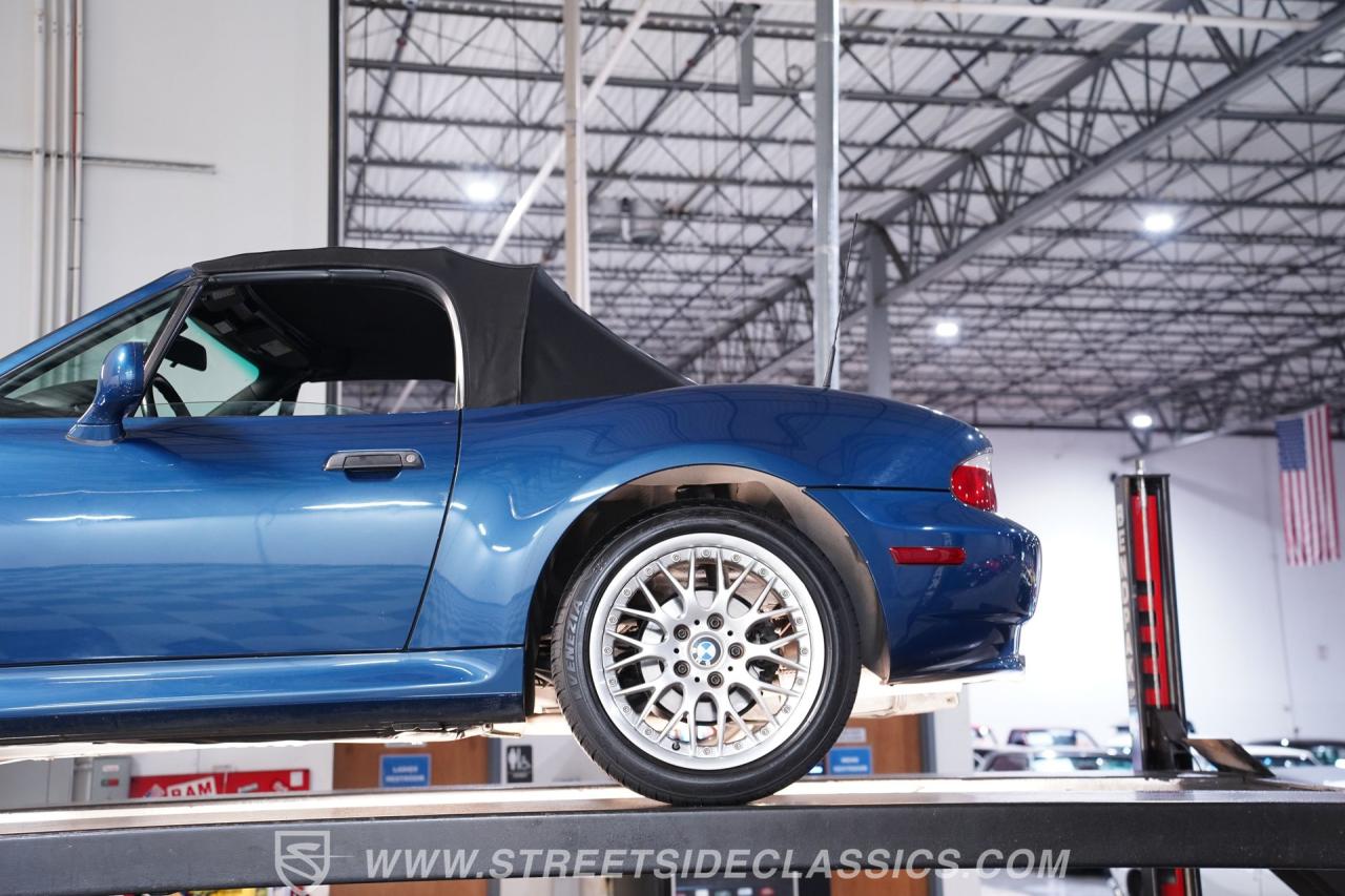 2001 BMW Z3 3.0i Roadster