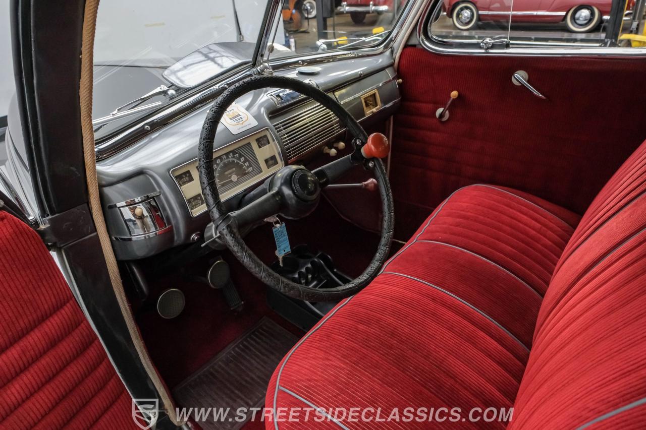 1940 Ford Deluxe Business Coupe