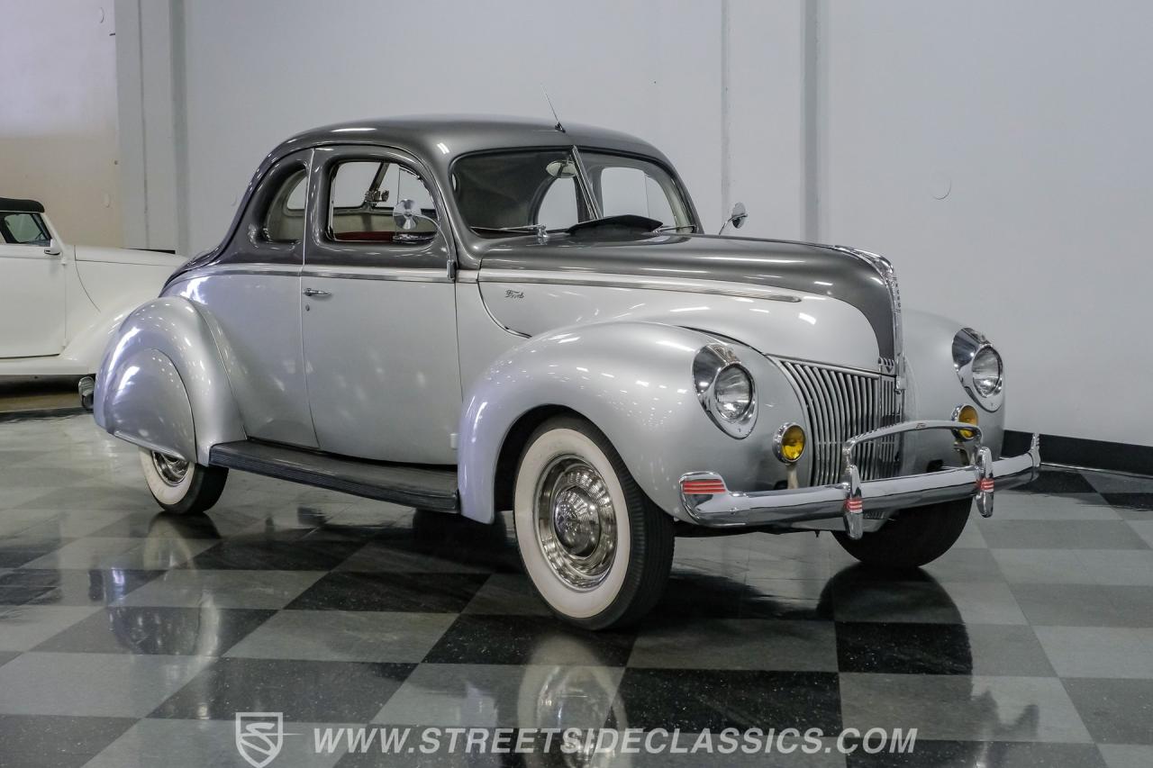 1940 Ford Deluxe Business Coupe