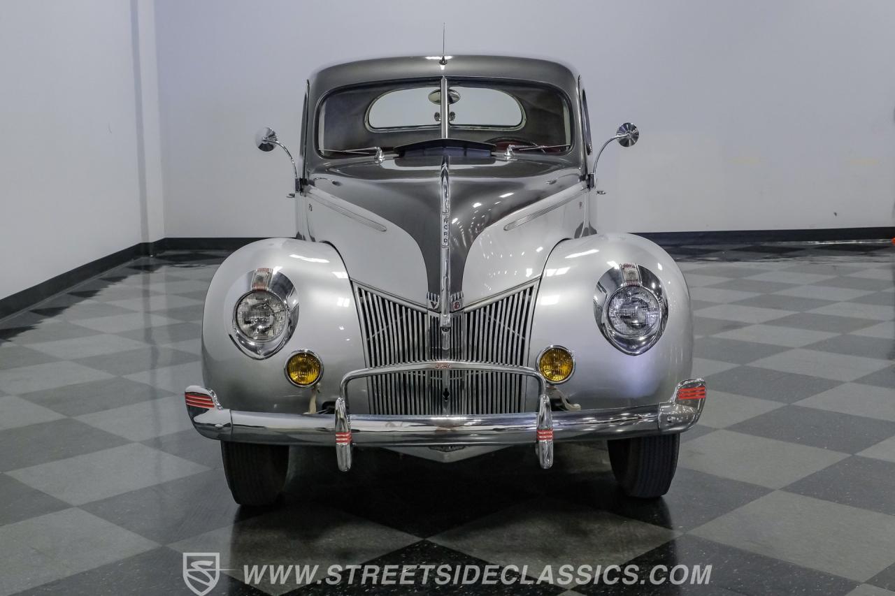1940 Ford Deluxe Business Coupe