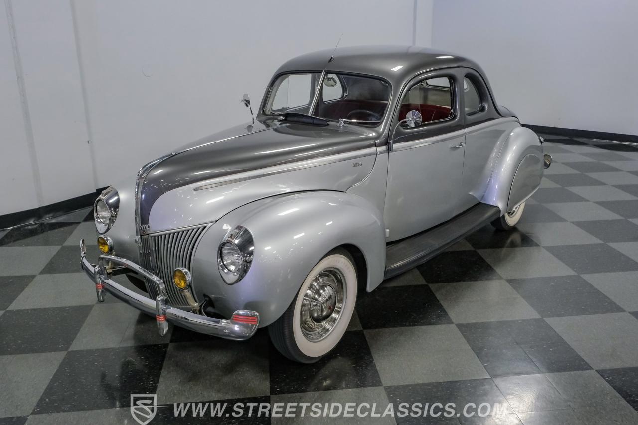 1940 Ford Deluxe Business Coupe