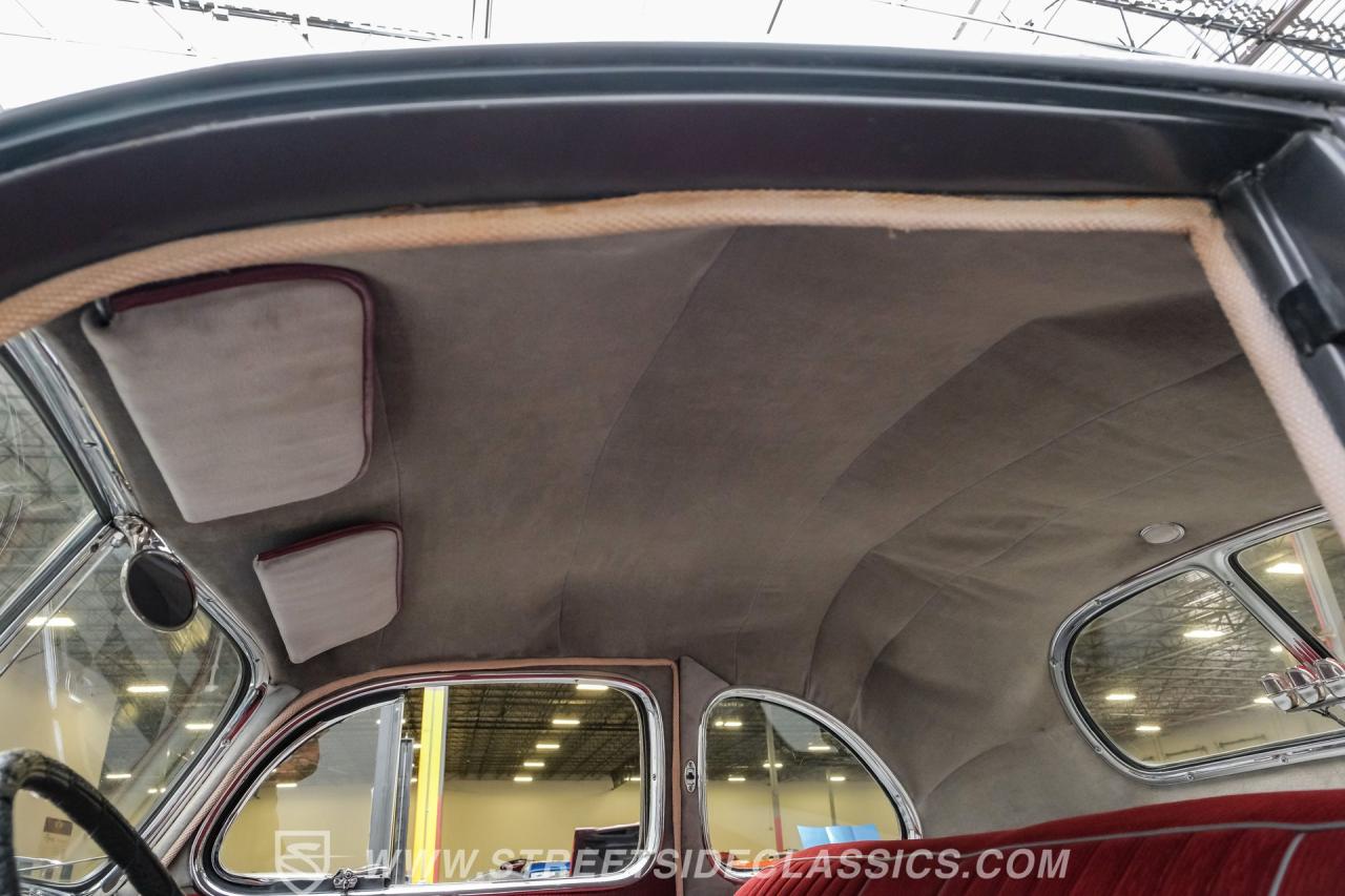 1940 Ford Deluxe Business Coupe
