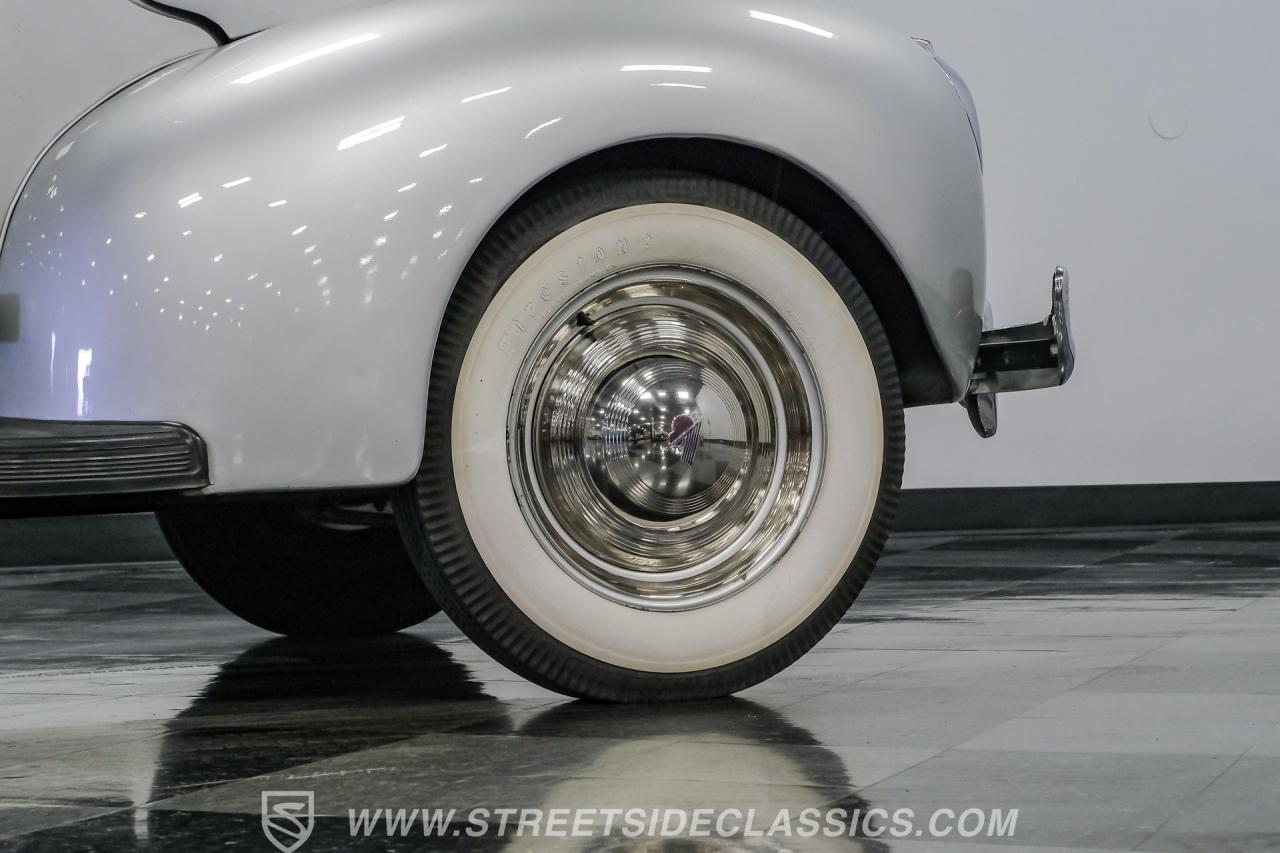 1940 Ford Deluxe Business Coupe