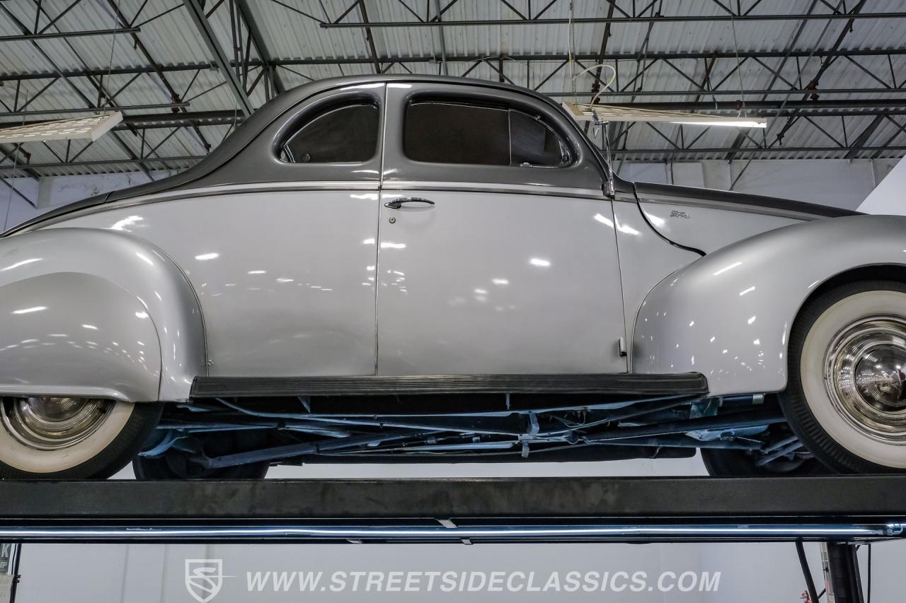 1940 Ford Deluxe Business Coupe
